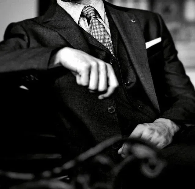 Mycroft Holmes – BBC