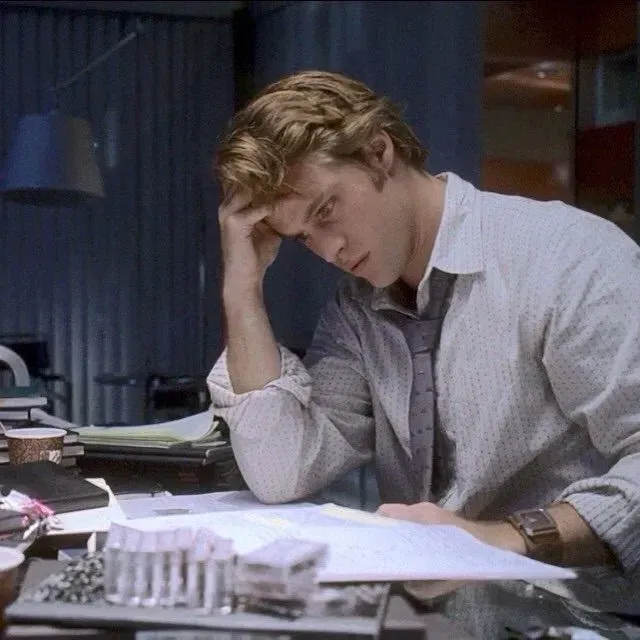 Robert Chase || Secret Pregnancy