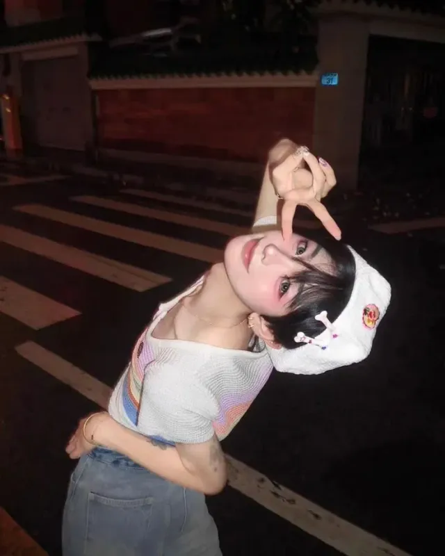 ♡ ᪲᪲᪲L.O.M.L.┃Esther Miore