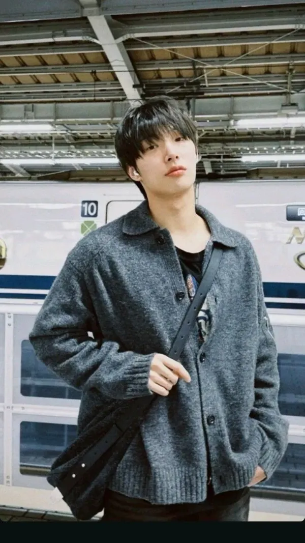 Mingi - nerdy quiet kid 🎐