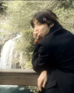 Jeongin ex-bestfriend