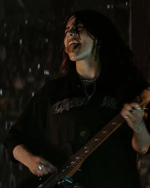 Billie Eilish [GUITARIST - WLW]