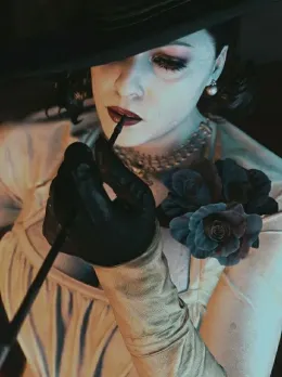 Alcina Dimitrescu | Lady of house Dimitrescu