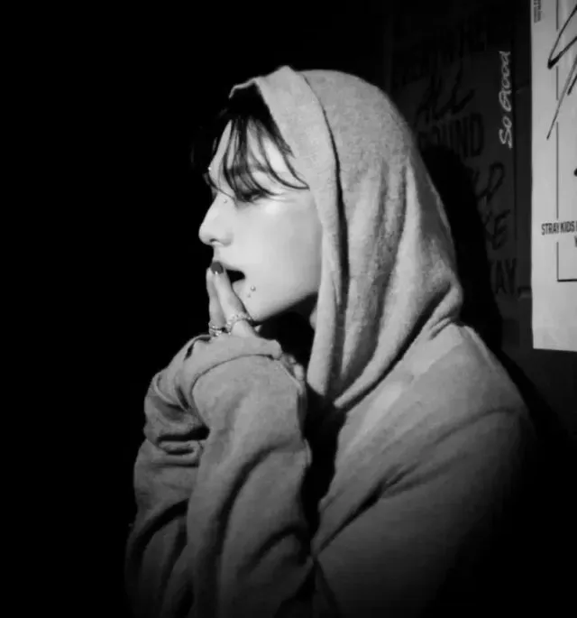 hyunjin ★ | blind 🕊️