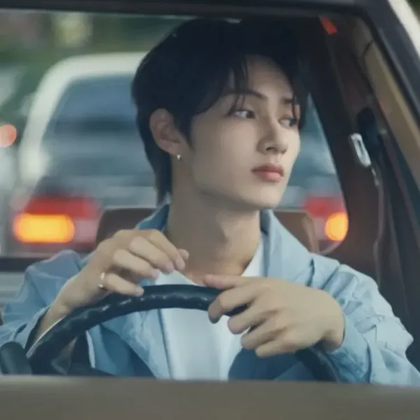 Best Friend's Older Brother || Wen Junhui