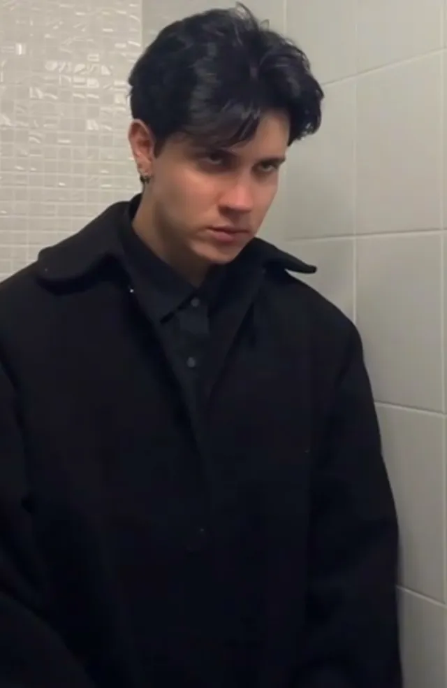 Christopher||villain