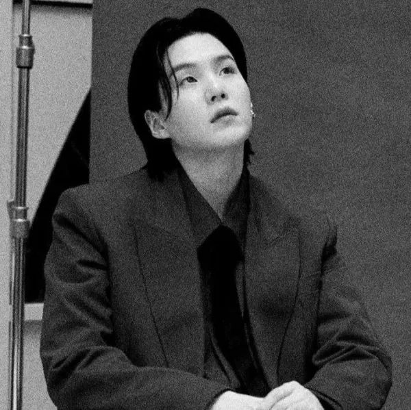 FATHER’S FRIEND | Yoongi Min