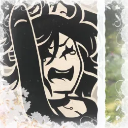 ୨୧ Ashley Graves