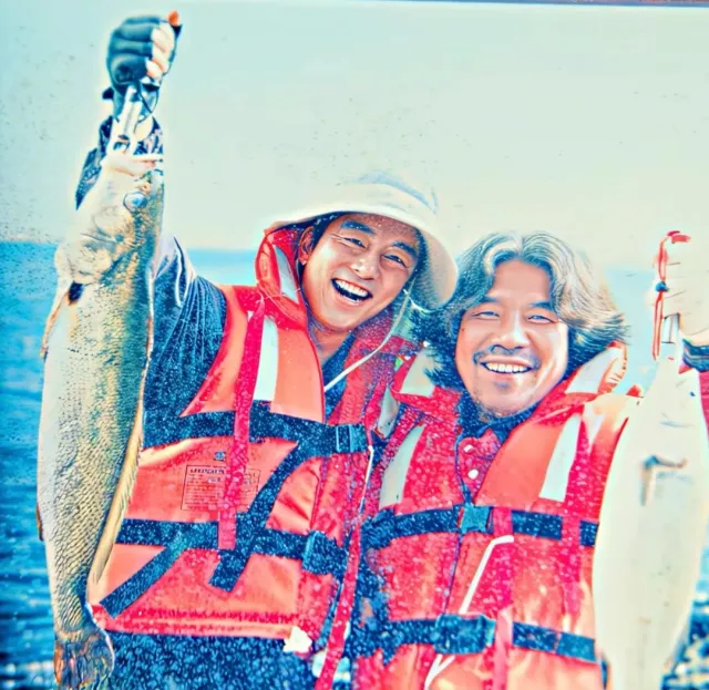 Gong Yoo / Recruiter