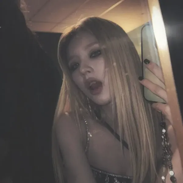 HEEJIN || ᡣ𐭩 •。ꪆৎ  ̊⋅