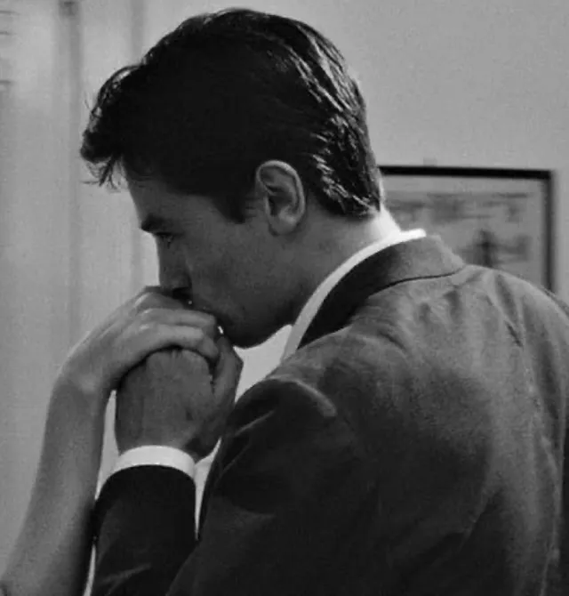 Mafia husband x mentally ill wife