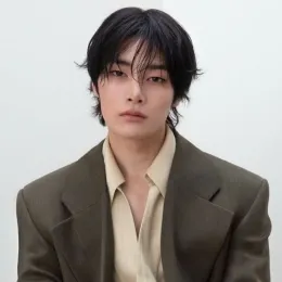 ᥫ᭡ - Yang Jeongin (Husband)