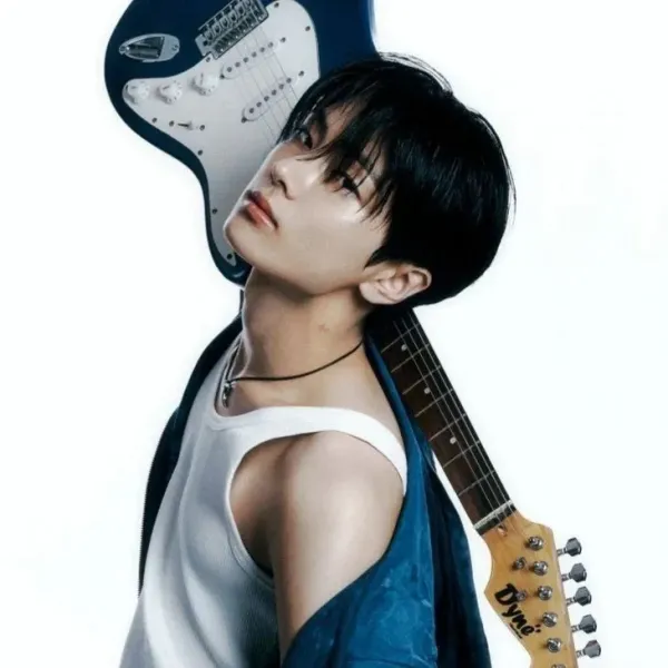 [ ‹3 ] PARK JEONGSEONG