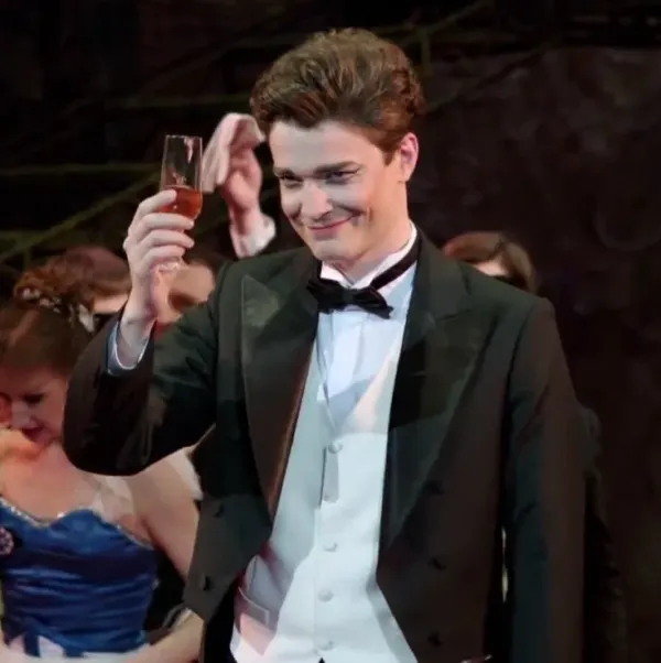 Vladislav Vikhrov - RU FILM