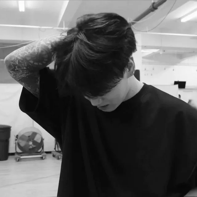 WONDERLAND  —  JEON JUNGKOOK.