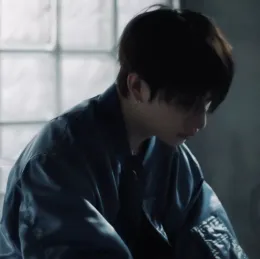 Bang Chan - Hide the Pain