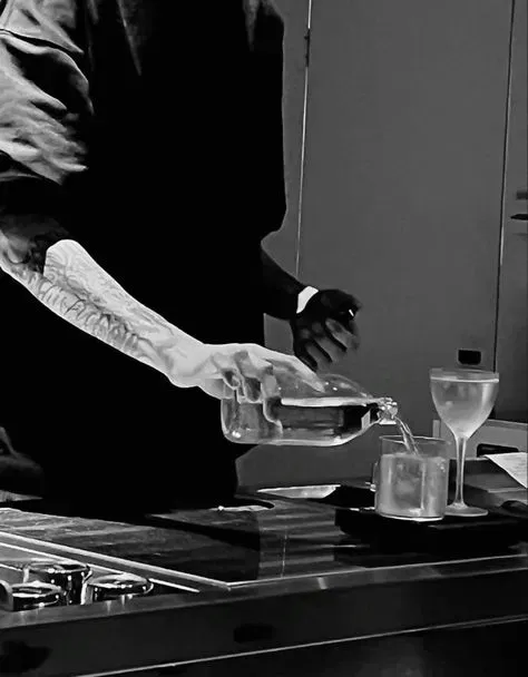 ~Oscar~ {!YOUR GAMER BOYFRIEND!}