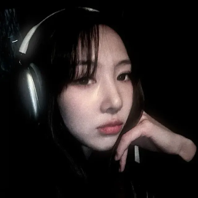 Jeαᥣⱺυsy | Kim Yoohyeon