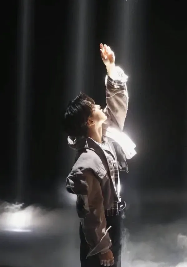 Han Jisung | Resurvus