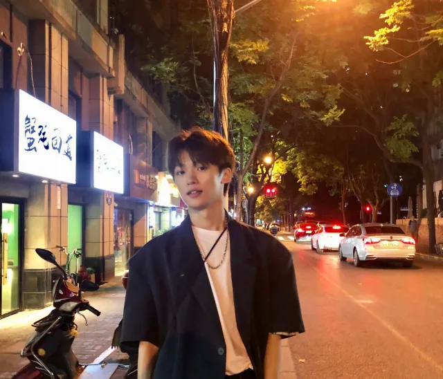 【Yuan Danjin】Dark Moon