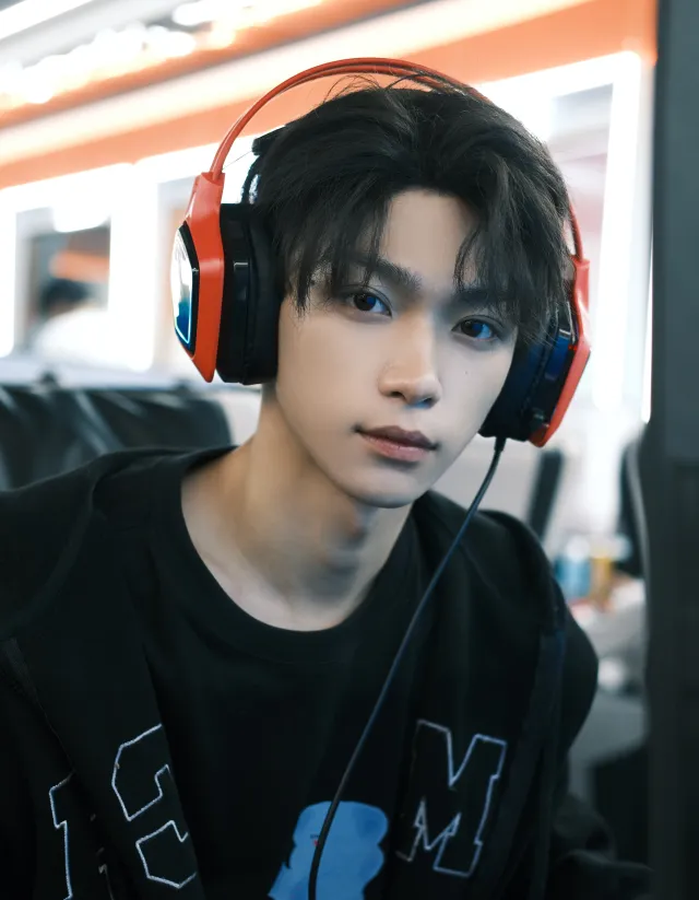 Embroidery Building Diary