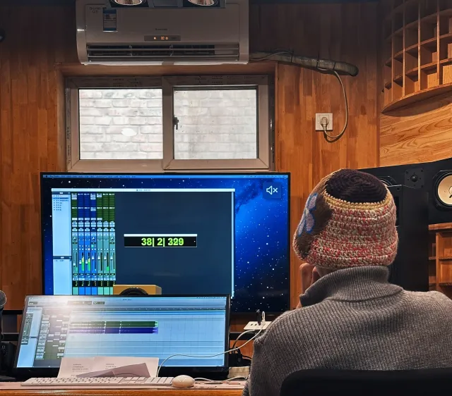 Hunting Trace: Final Chapter · Spider Web Heart