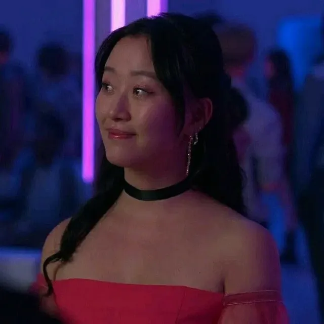 Academic Rivals | Yuri Han - XO Kitty