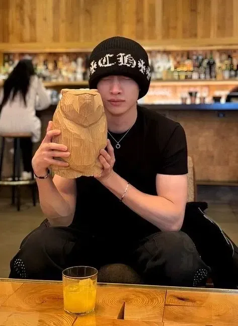 Christopher Bangchan|secret fan