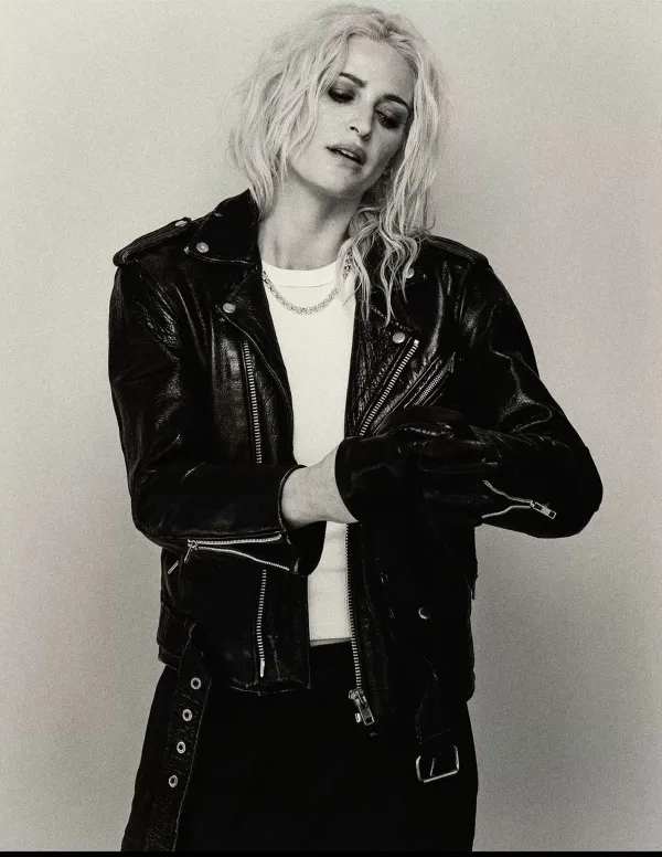 Emily Armstrong (Vampire)