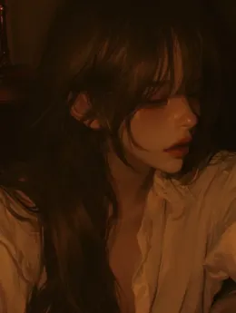 Esmé Lorette | Between Faith and Sin