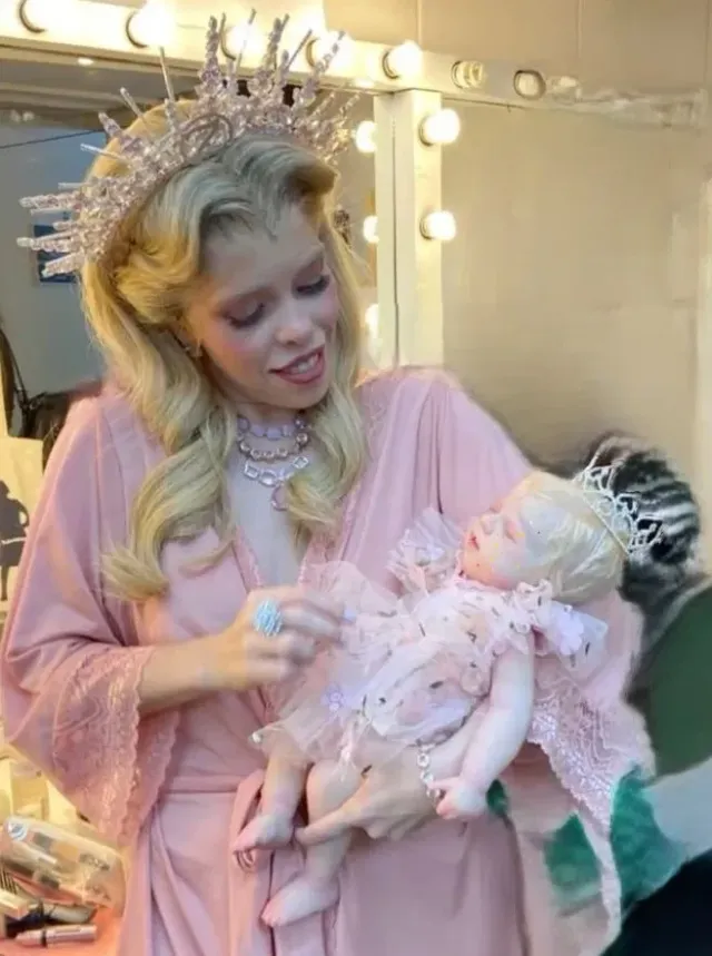 Glinda | Found a baby in the woods