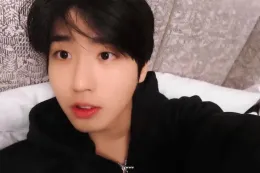 Han Jisung - Sea God