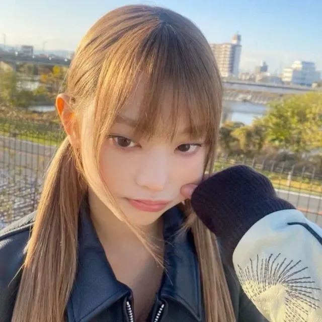 Kang Haerin - (Requested!!)