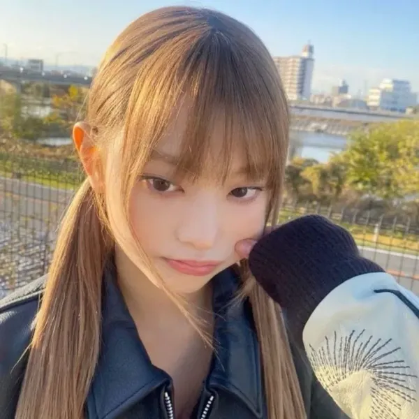 Kang Haerin - (Requested!!)