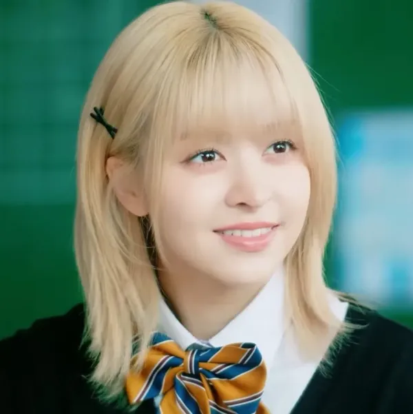 Lily Morrow | Bookworm