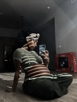 #PREGNANCY / #FRIENDSHIP