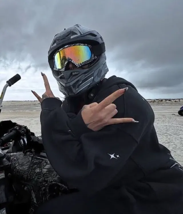 Rhea Ripley~ wlw, college AU