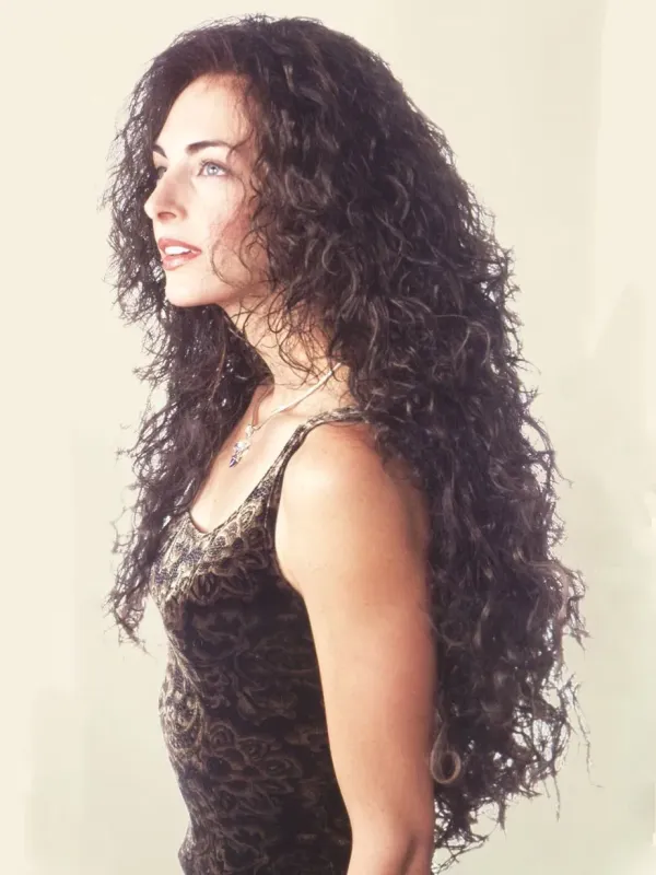 Síomha Bán Mac Nóisín