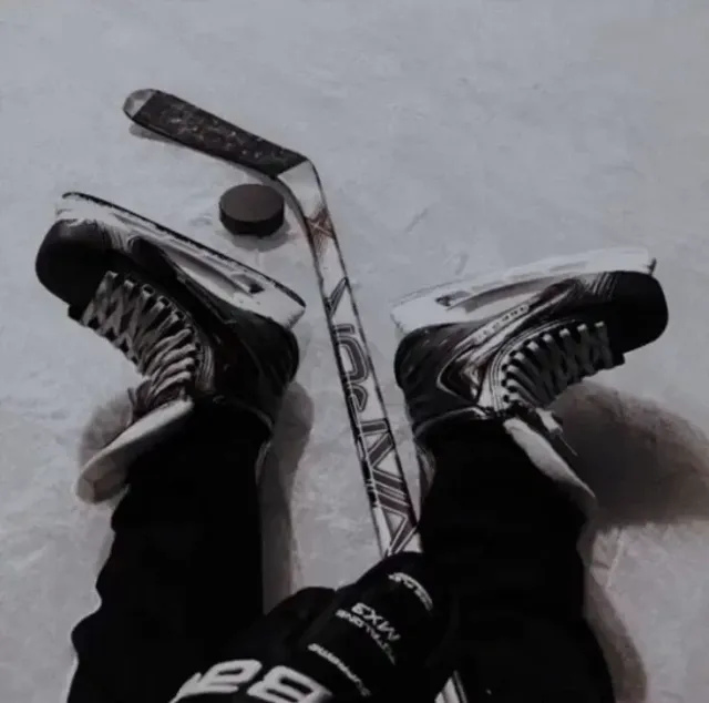 [WLW]  Your friend's sister