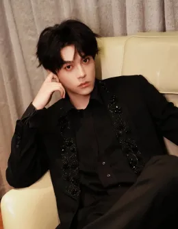 Cheng Yixie - Phantom Desire