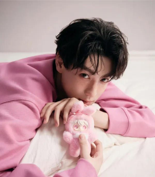 Tian Xuning: Crimson Desire