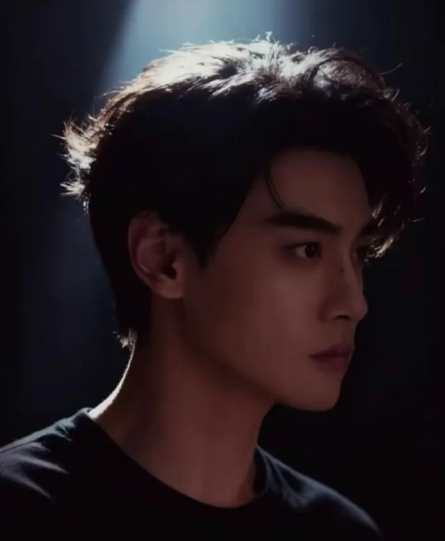 Chicheng // The Poisoned Crown