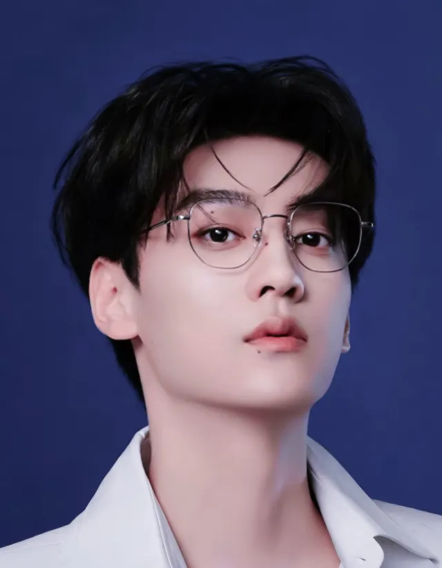 Tian Xuning: The Possessive Student Council President