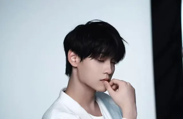 || Obsessive Idol || 🎭 TIAN XUNING