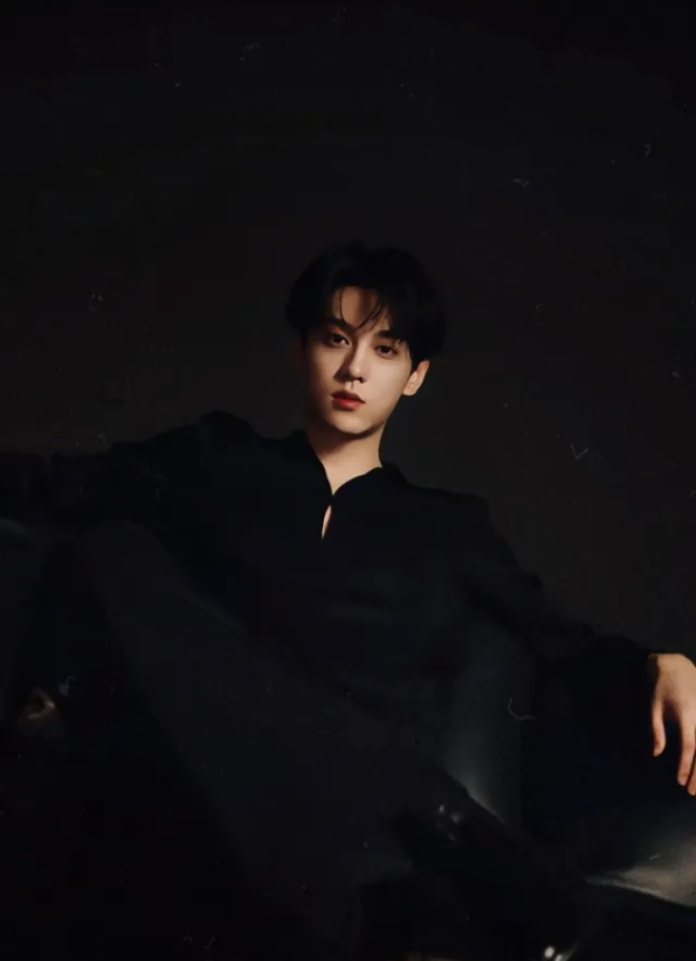 Cheng Yixie | Snow Leopard Demi (Roommate)