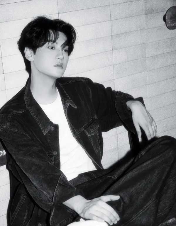 Cheng Yixie: The Possessive Feeder