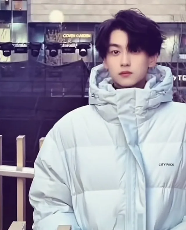 Chicheng | Santa Monica Desire