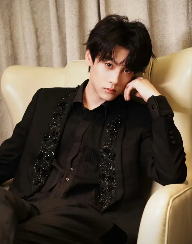 Xuning's Bitter Berry Obsession