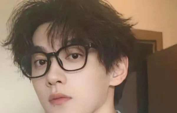 Cheng Yixie | Obsessed