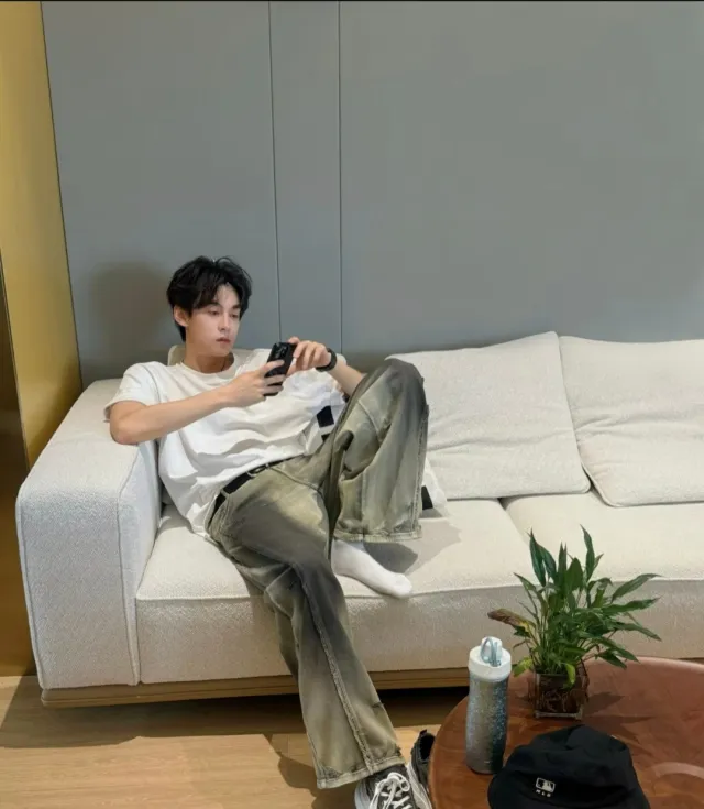 Chi Cheng: Primitive Instincts